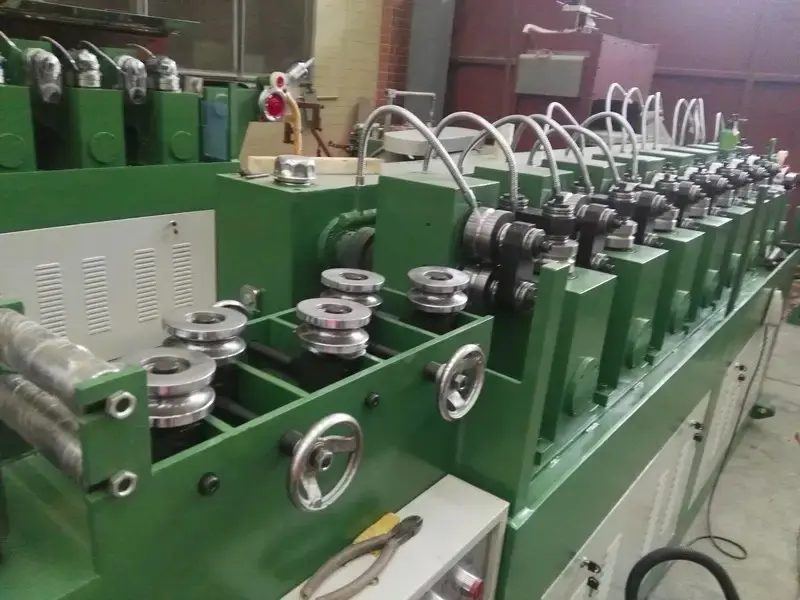 Rolling Mill Pressing System Setup -Betrieb und Vorteile
